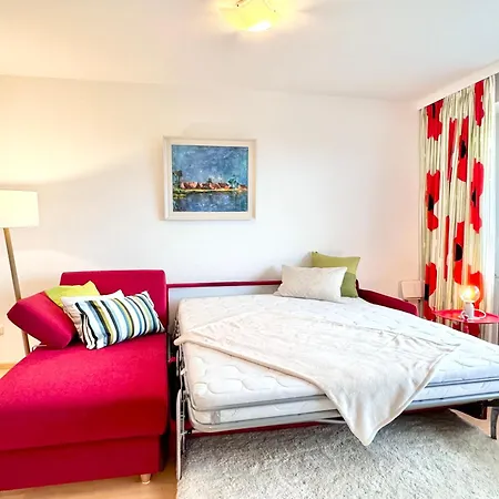 Tief 12 Leuchttum 74 Mit Internet Apartment *